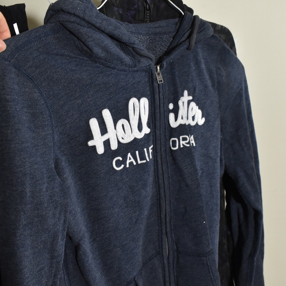 Hollister zip-up hoodie in Navy Blue SM